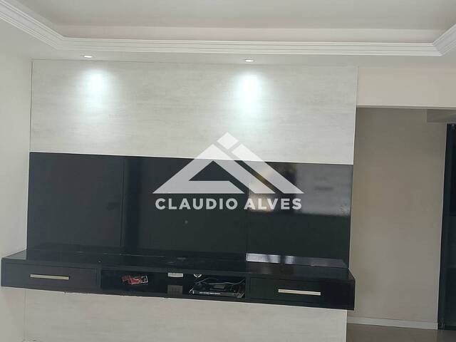 CASA EM CONDOMÍNIO para Aluguel em Feira de Santana - 4