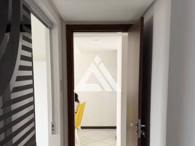 #7221 - APARTAMENTO para Compra em Feira de Santana - BA