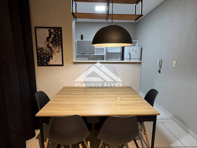APARTAMENTO para Aluguel em Feira de Santana - 4