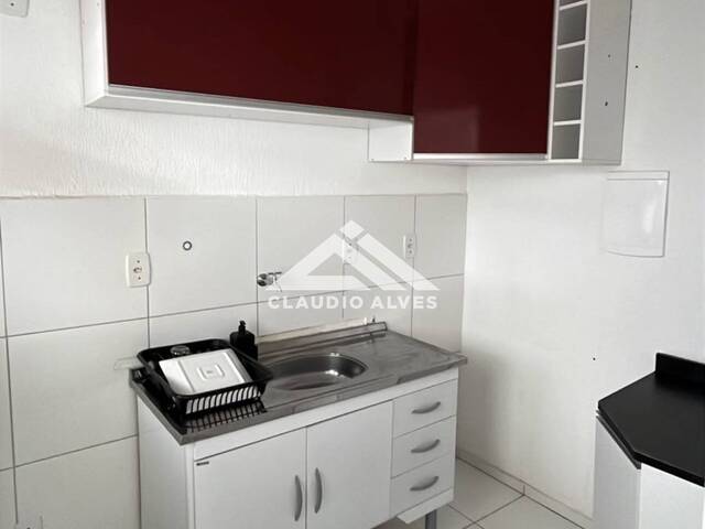 CASA EM CONDOMÍNIO para Aluguel em Feira de Santana - 5
