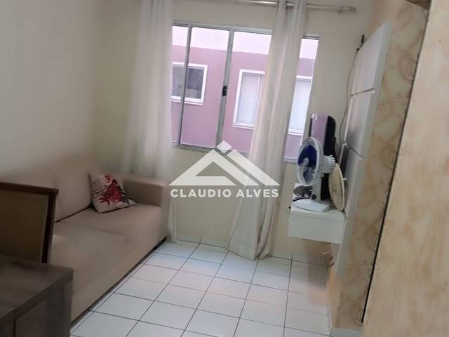APARTAMENTO para Aluguel em Feira de Santana - 5
