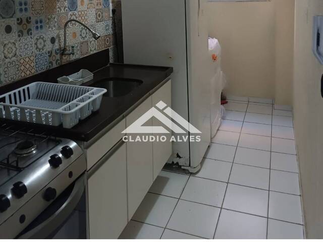 APARTAMENTO para Aluguel em Feira de Santana - 3