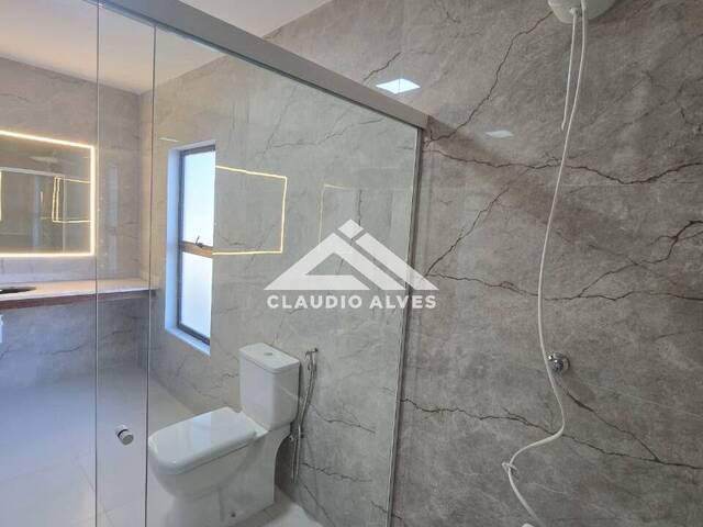 CASA para Compra em Feira de Santana - 4