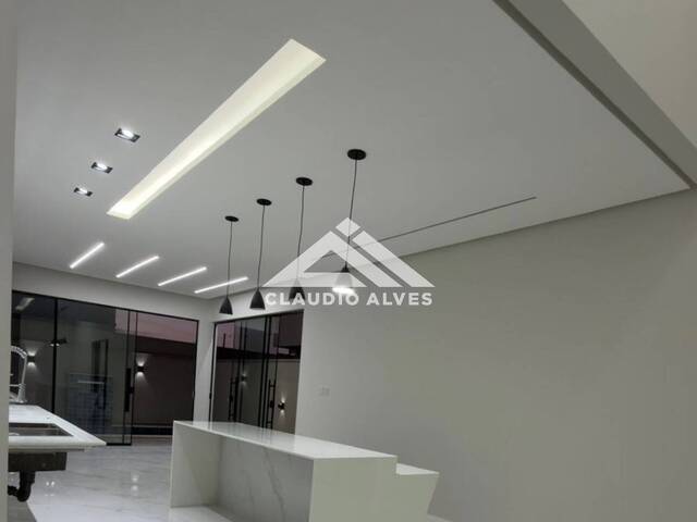 CASA para Compra em Feira de Santana - 4