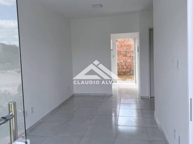 CASA para Compra em Feira de Santana - 4