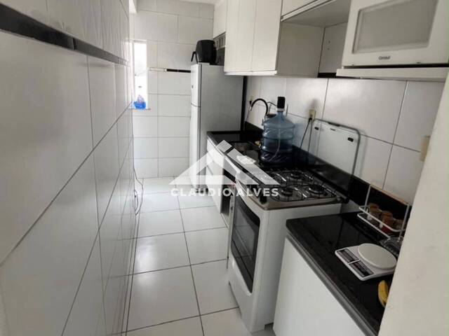 APARTAMENTO para Compra em Feira de Santana - 5