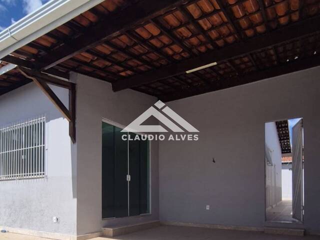 CASA para Compra em Feira de Santana - 2