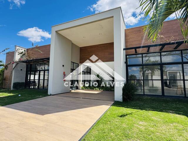 #7354 - CASA EM CONDOMÍNIO para Aluguel em Feira de Santana - BA