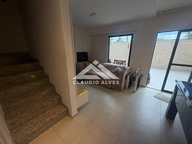 CASA EM CONDOMÍNIO para Compra em Feira de Santana - 4