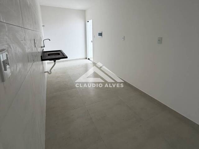 CASA para Compra em Feira de Santana - 5