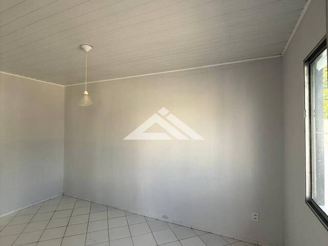 #7404 - CASA EM CONDOMÍNIO para Aluguel em Feira de Santana - BA