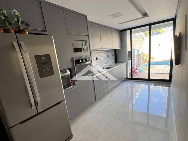 CASA para Compra em Feira de Santana - 5