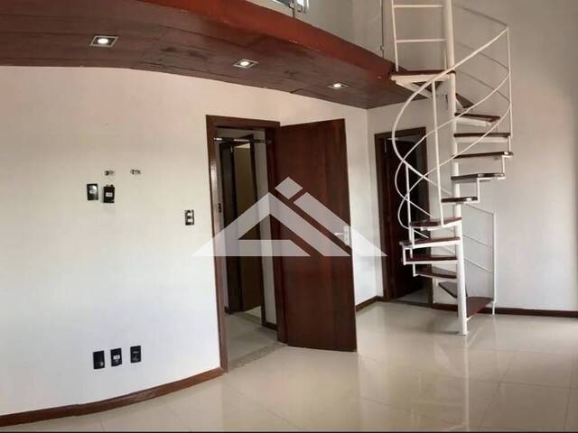 CASA EM CONDOMÍNIO para Compra em Feira de Santana - 4