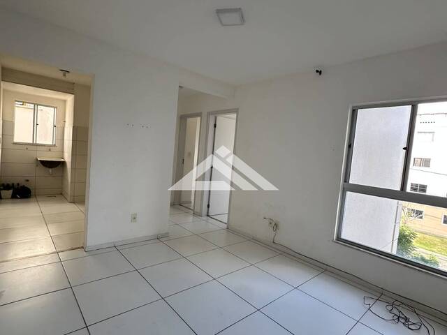 APARTAMENTO para Compra em Feira de Santana - 5