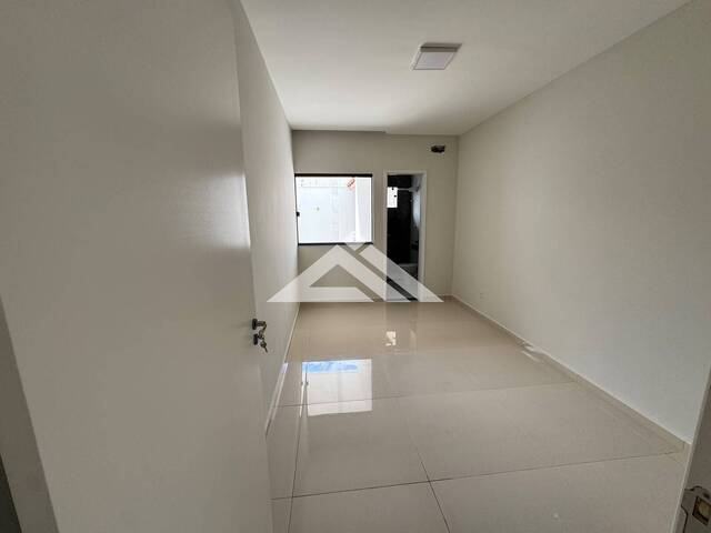 CASA para Compra em Feira de Santana - 4