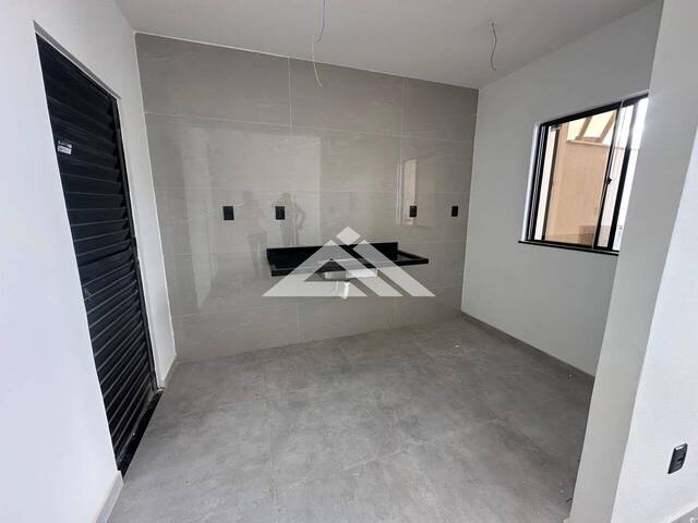 #7431 - CASA para Compra em Feira de Santana - BA