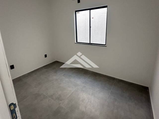 CASA para Compra em Feira de Santana - 5