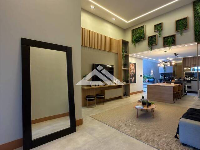 CASA EM CONDOMÍNIO para Compra em Feira de Santana - 4