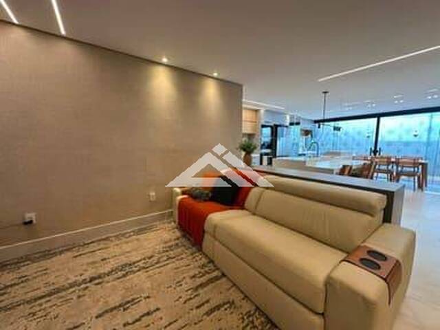 #7447 - APARTAMENTO para Compra em Itaúna - MG