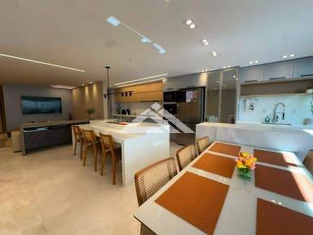 APARTAMENTO para Compra em Itaúna - 4