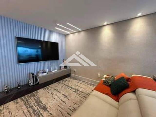 #7447 - APARTAMENTO para Compra em Itaúna - MG