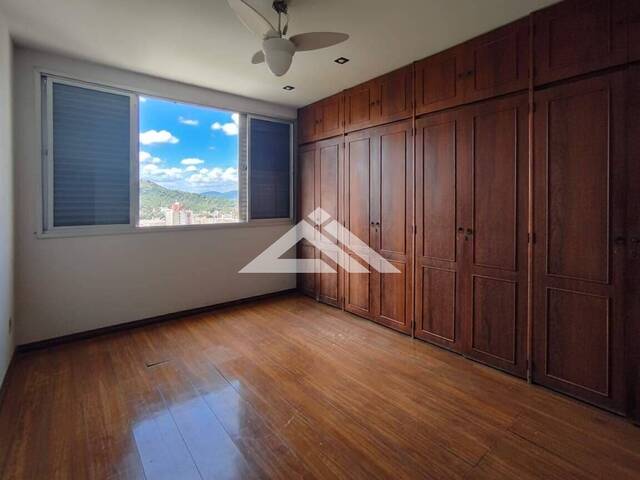 APARTAMENTO para Compra em Itaúna - 5