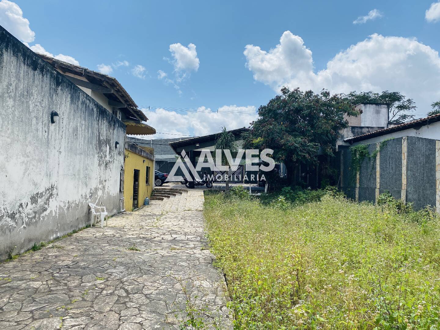 Casa à venda com 4 quartos, 200m² - Foto 26