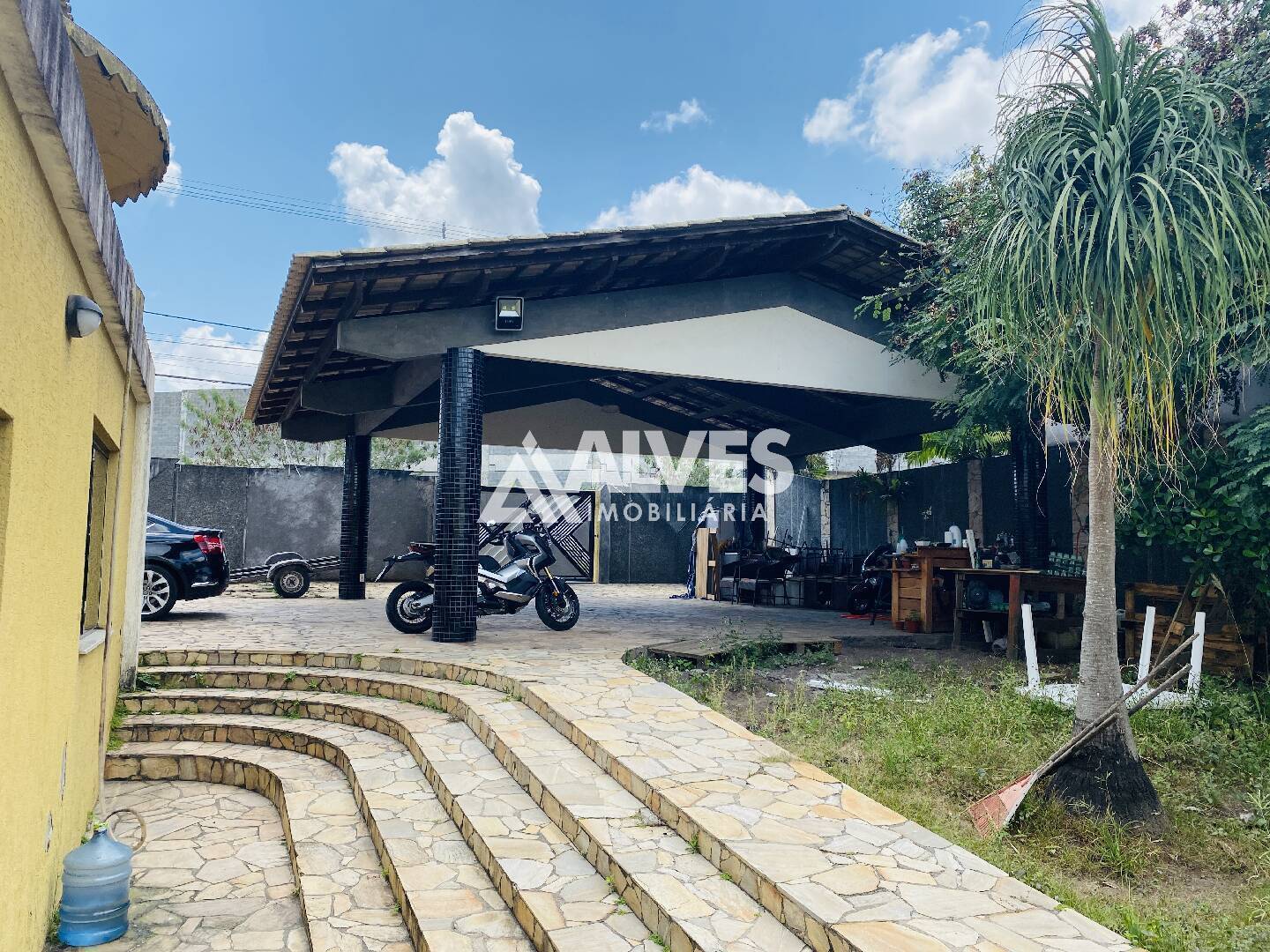 Casa à venda com 4 quartos, 200m² - Foto 5