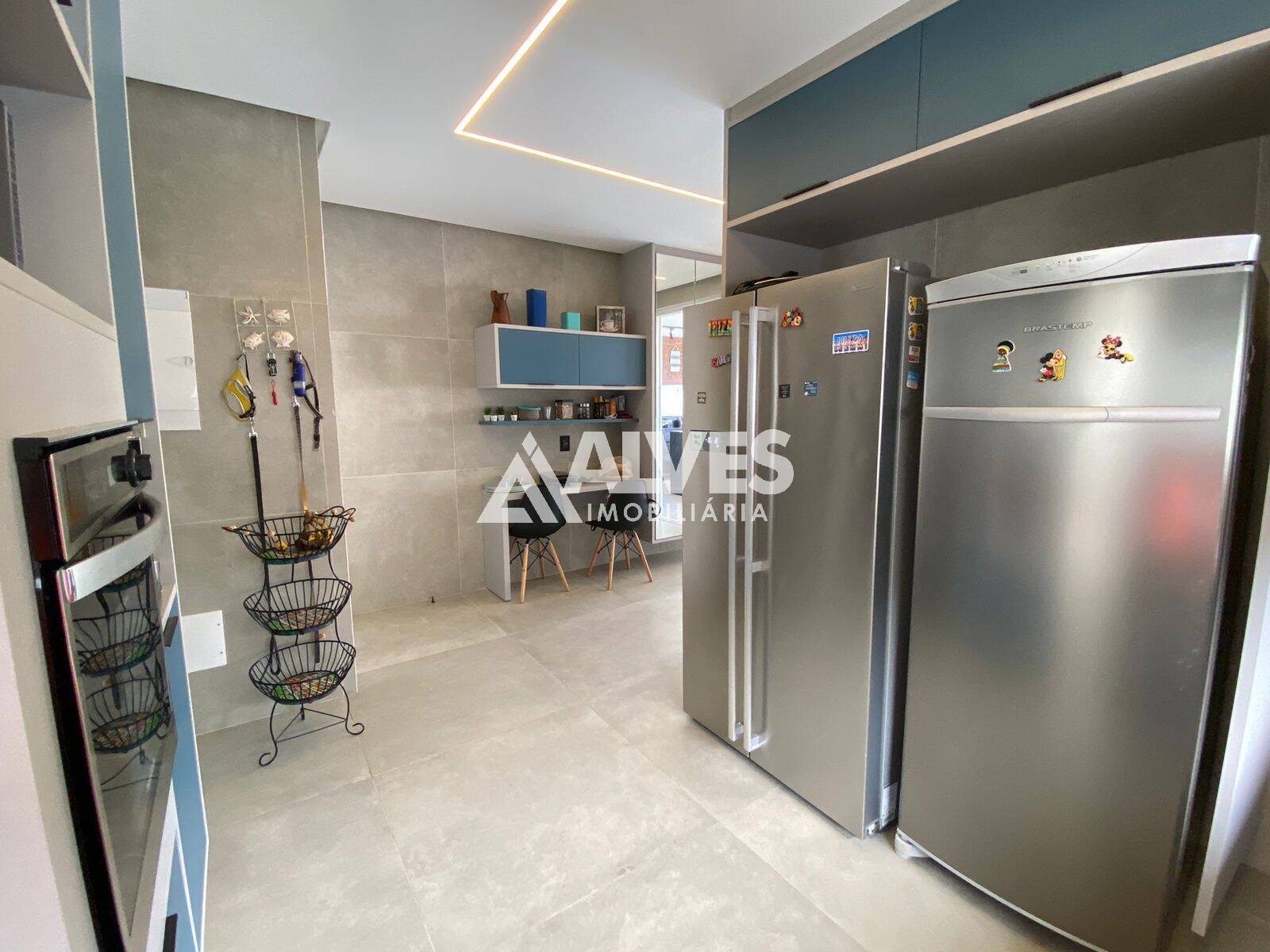 Casa de Condomínio à venda com 6 quartos, 400m² - Foto 16