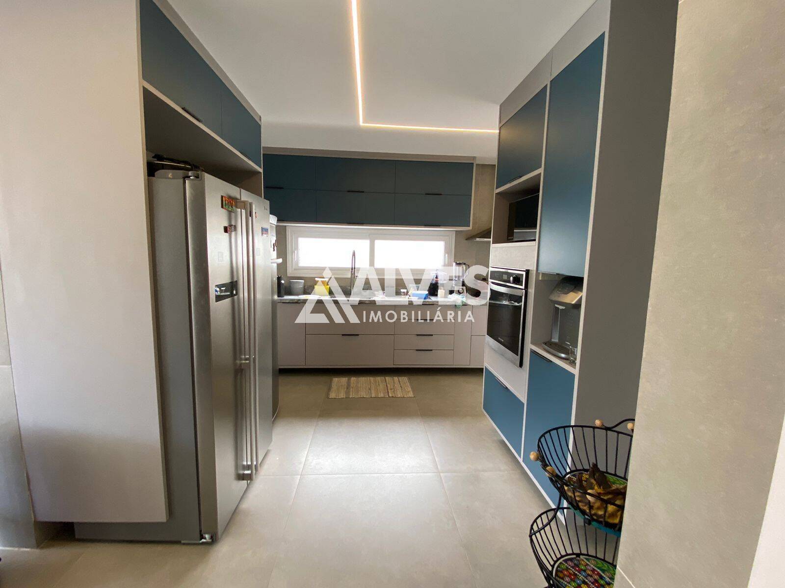 Casa de Condomínio à venda com 6 quartos, 400m² - Foto 17