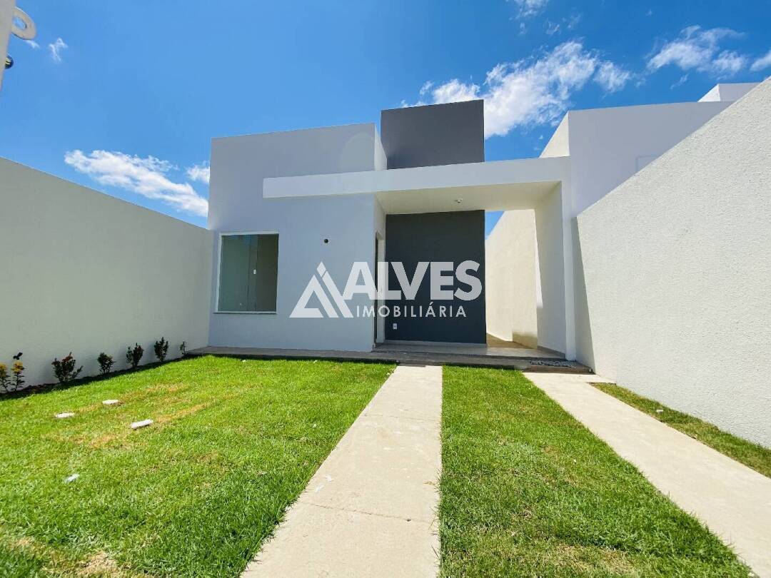 CASA COM 2 QUARTOS PRONTA PARA MORAR