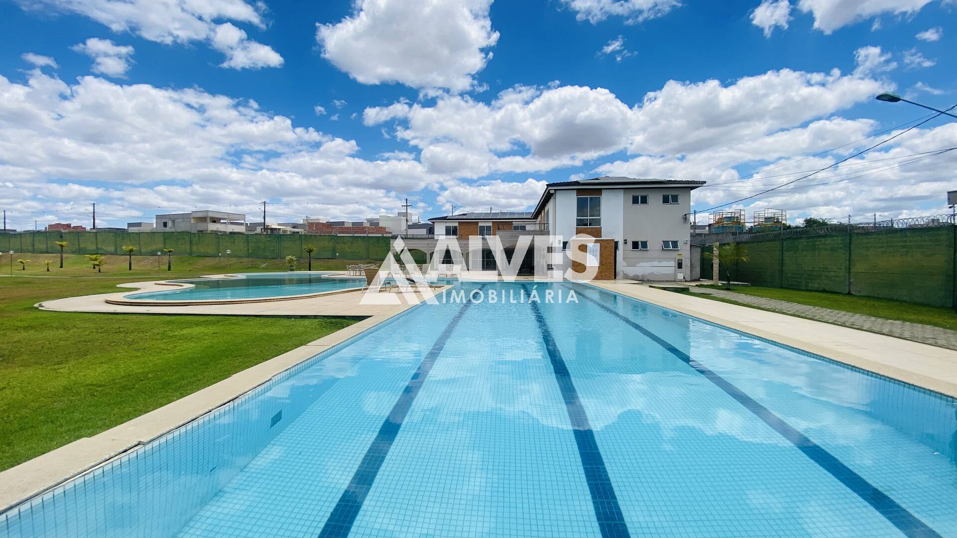LAGUNE VILLE LOTE PRÓXIMO AO LAGO COM 720M2