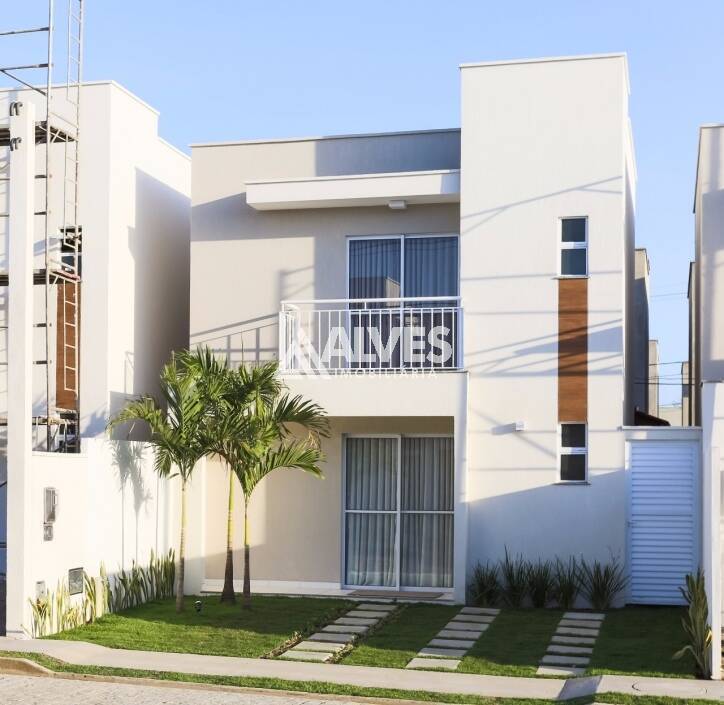 CASA COM 3 QUARTOS SENDO 1 SUÍTE CLOSET ÁREA GOURMET E ENERGIA SOLAR