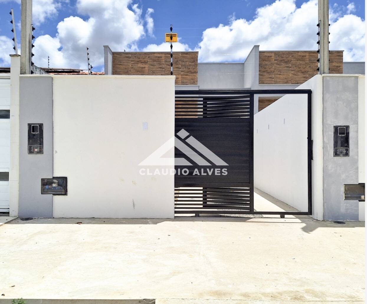 CASA À VENDA | 3 QUARTOS | 1 SUÍTE | AV. AYRTON SENNA | FEIRA DE SANTANA