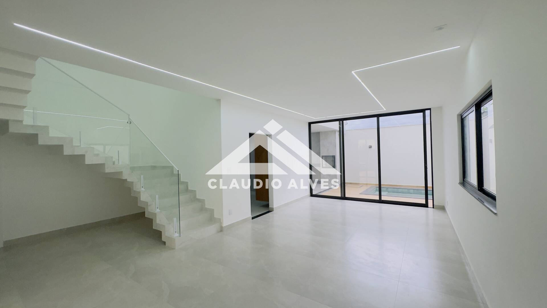 CASA PARA ALUGUEL | 5 QUARTOS | 3 SUÍTES | PISCINA E ÁREA GOURMRT