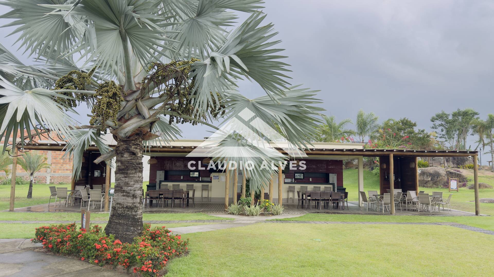 CASA PARA ALUGUEL | 5 QUARTOS | 3 SUÍTES | PISCINA E ÁREA GOURMRT