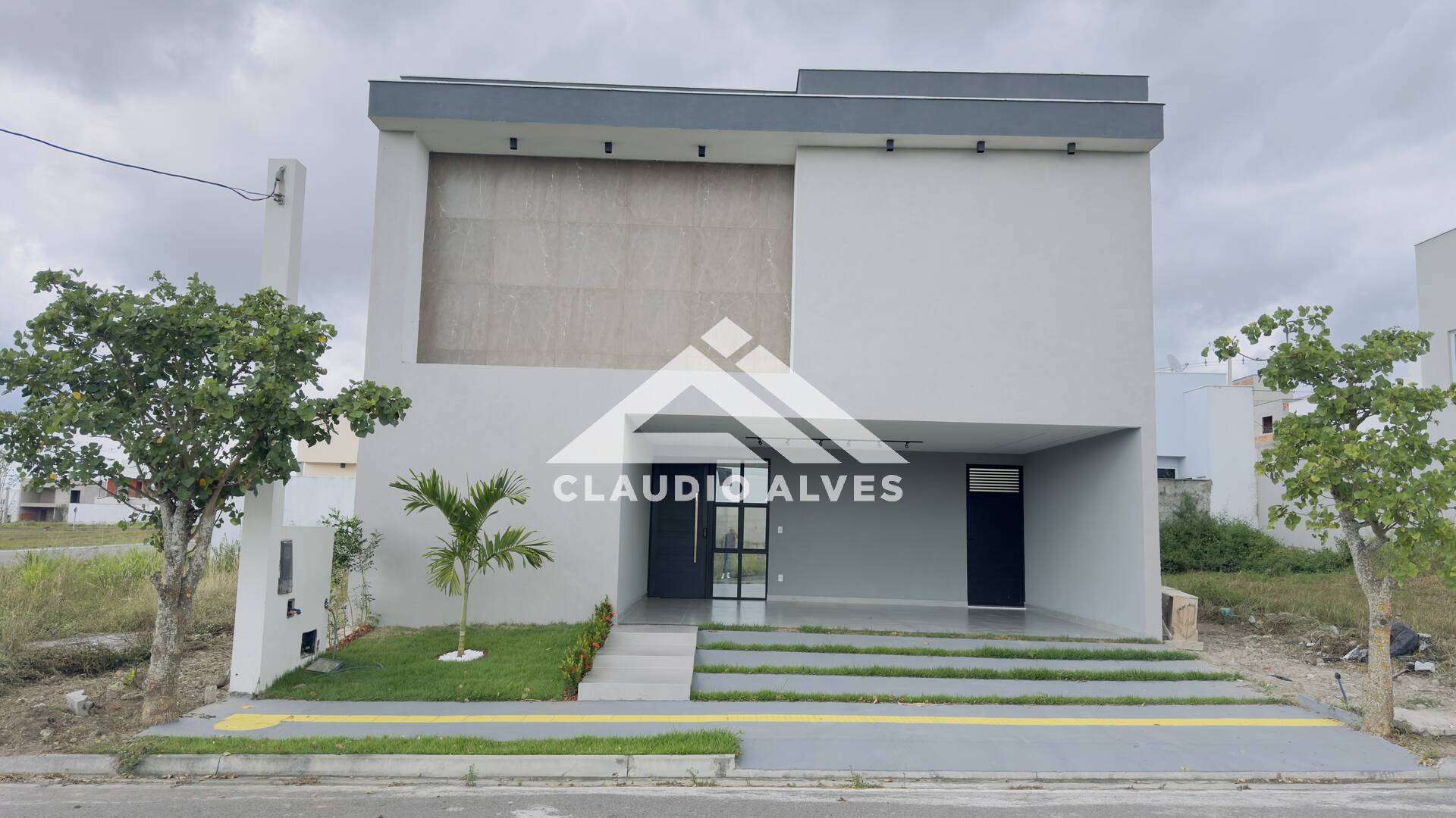 CASA PARA ALUGUEL | 5 QUARTOS | 3 SUÍTES | PISCINA E ÁREA GOURMRT