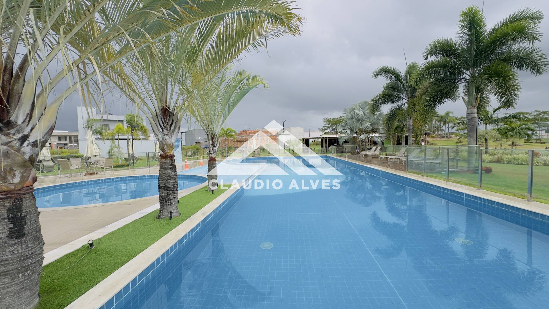 CASA PARA ALUGUEL | 5 QUARTOS | 3 SUÍTES | PISCINA E ÁREA GOURMRT