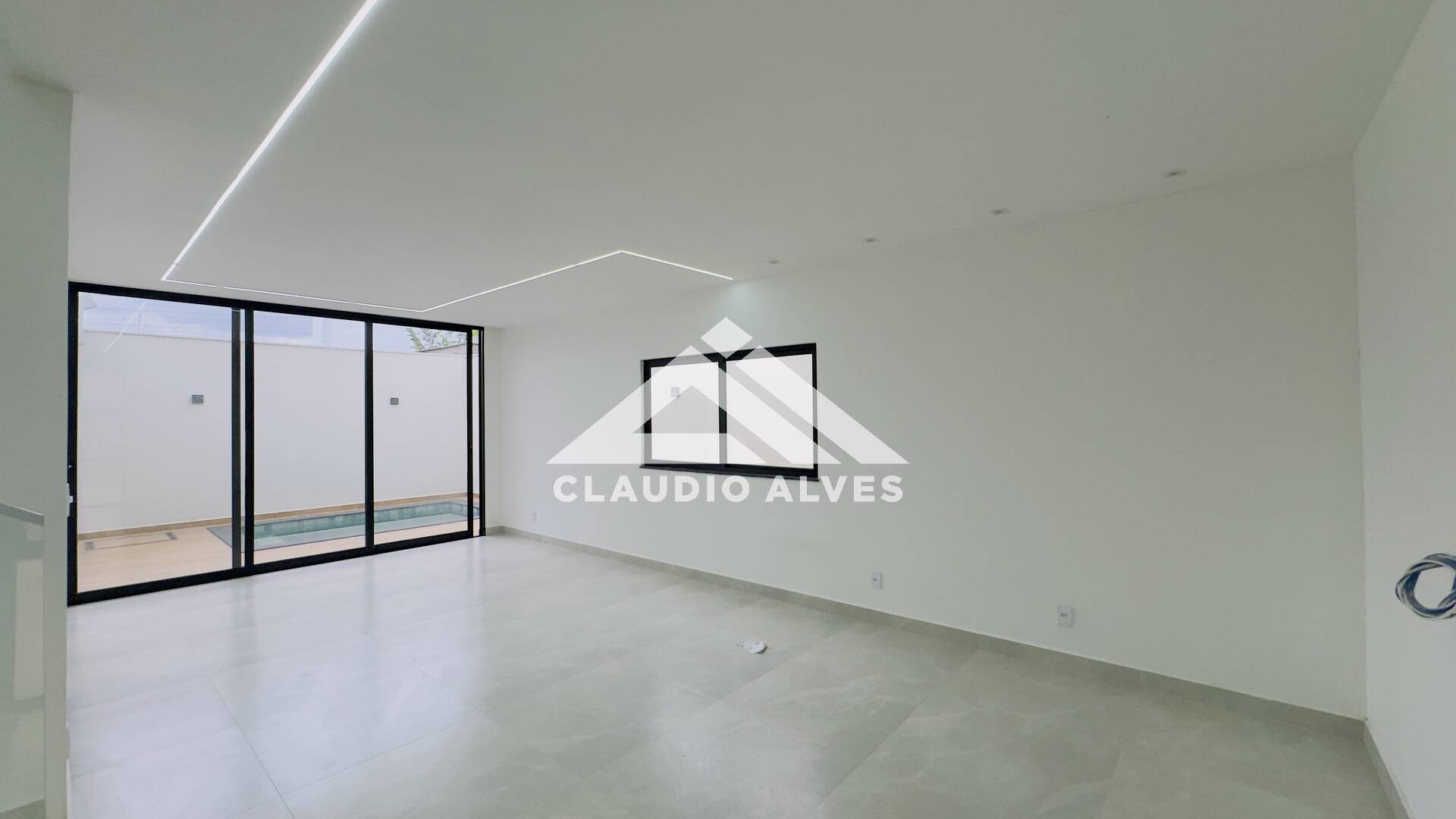 CASA PARA ALUGUEL | 5 QUARTOS | 3 SUÍTES | PISCINA E ÁREA GOURMRT