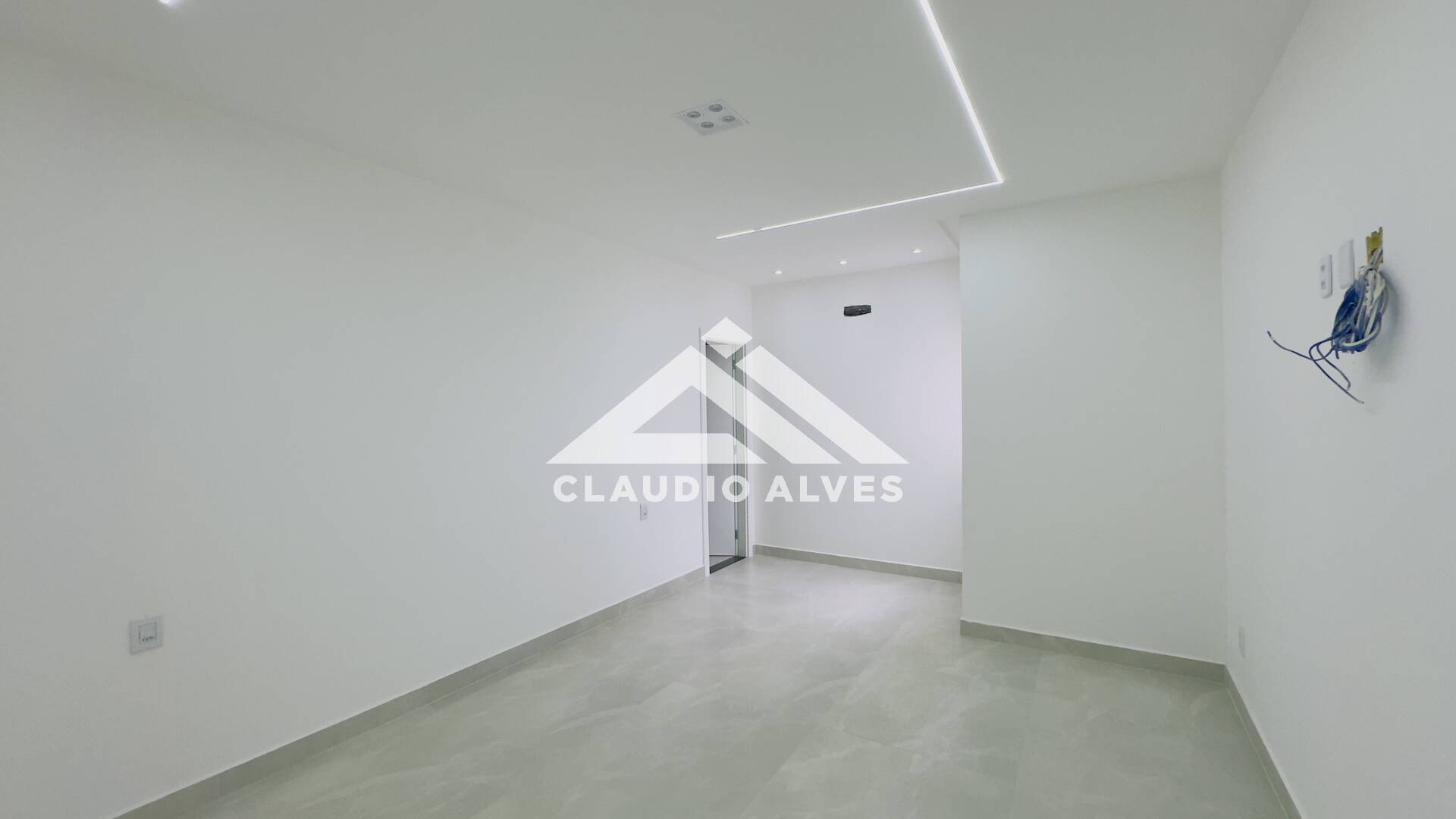 CASA PARA ALUGUEL | 5 QUARTOS | 3 SUÍTES | PISCINA E ÁREA GOURMRT