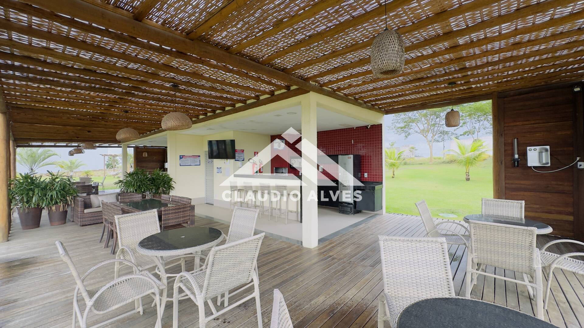 CASA PARA ALUGUEL | 5 QUARTOS | 3 SUÍTES | PISCINA E ÁREA GOURMRT