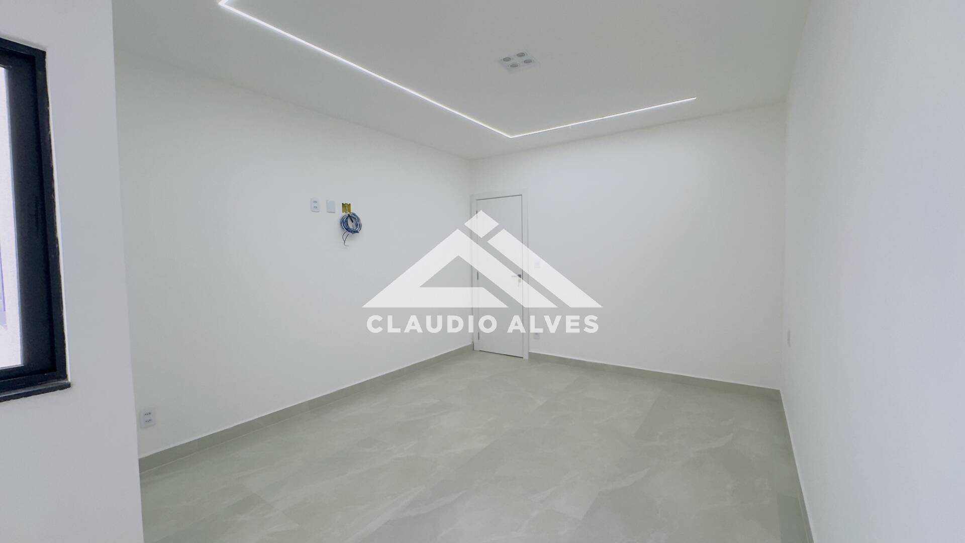 CASA PARA ALUGUEL | 5 QUARTOS | 3 SUÍTES | PISCINA E ÁREA GOURMRT