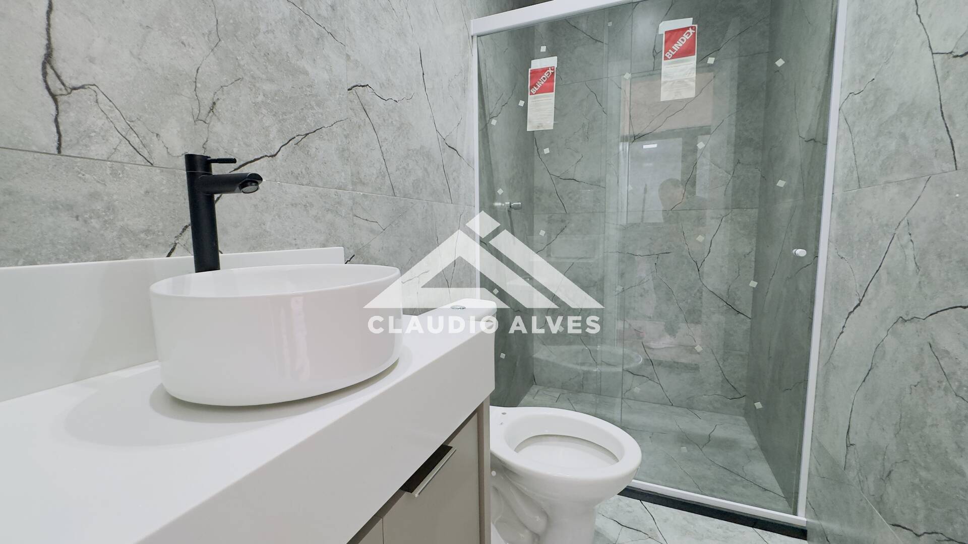 CASA PARA ALUGUEL | 5 QUARTOS | 3 SUÍTES | PISCINA E ÁREA GOURMRT