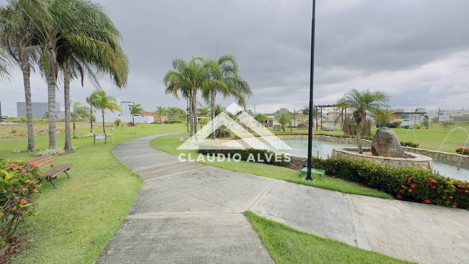 CASA PARA ALUGUEL | 5 QUARTOS | 3 SUÍTES | PISCINA E ÁREA GOURMRT