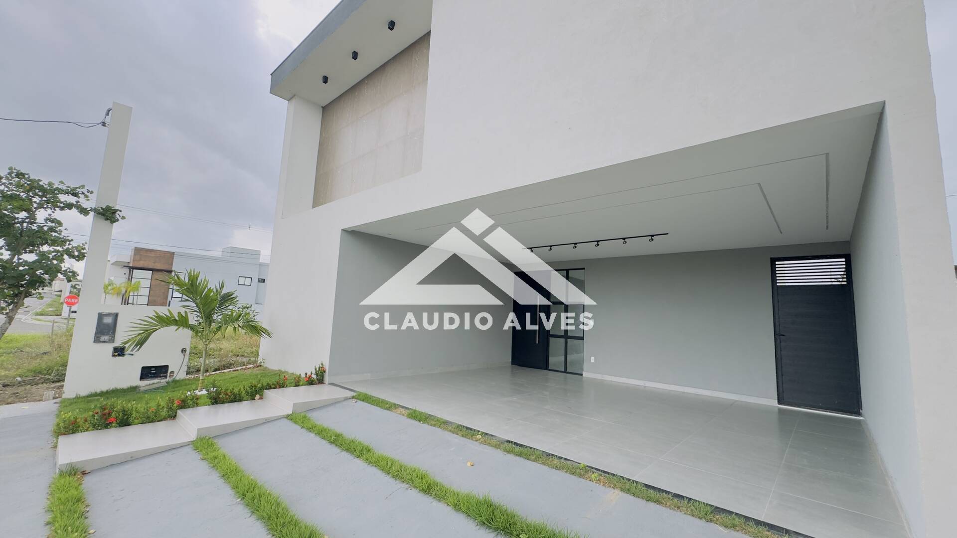 CASA PARA ALUGUEL | 5 QUARTOS | 3 SUÍTES | PISCINA E ÁREA GOURMRT