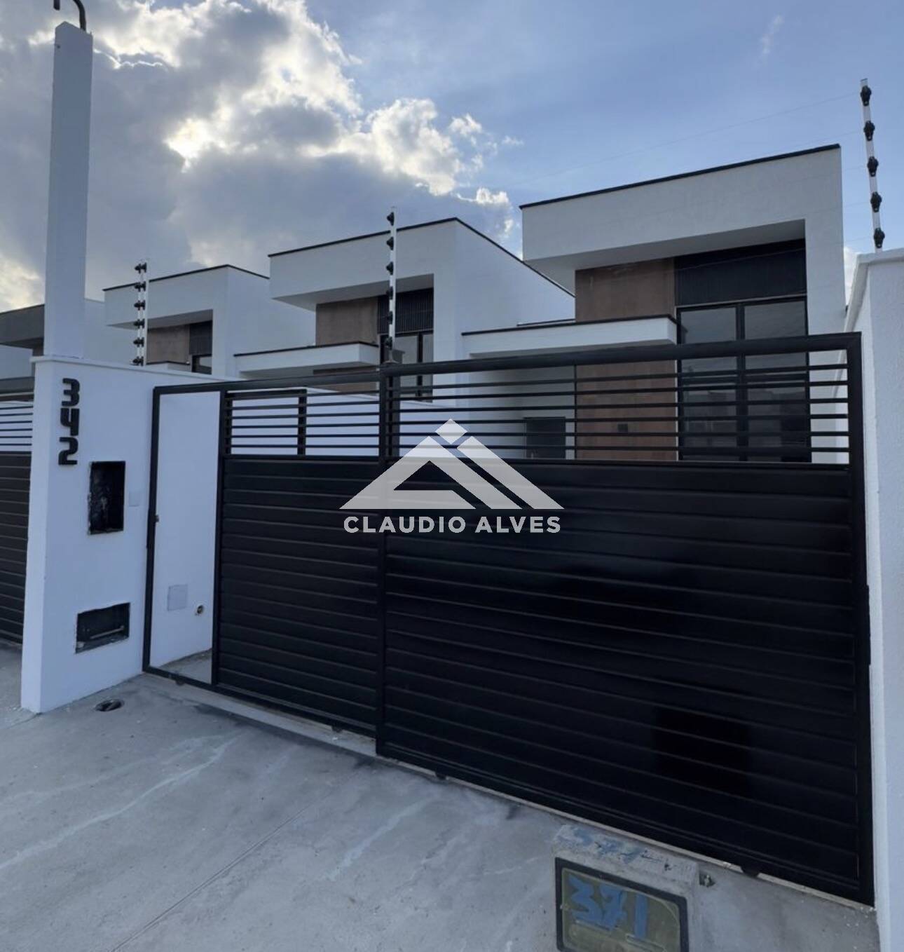 CASA Á VENDA | 3 QUARTOS  | AV. AYRTON SENNA | FEIRA DE SANTANA