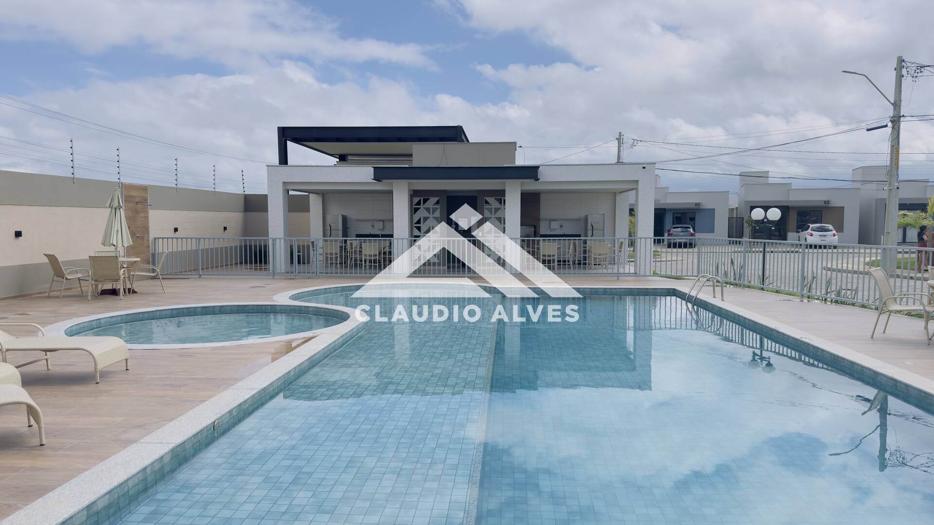 CASA PARA ALUGAR | 3 QUARTOS SENDO 1 SUÍTE | CONDOMÍNIO | FEIRA DE SANTANA
