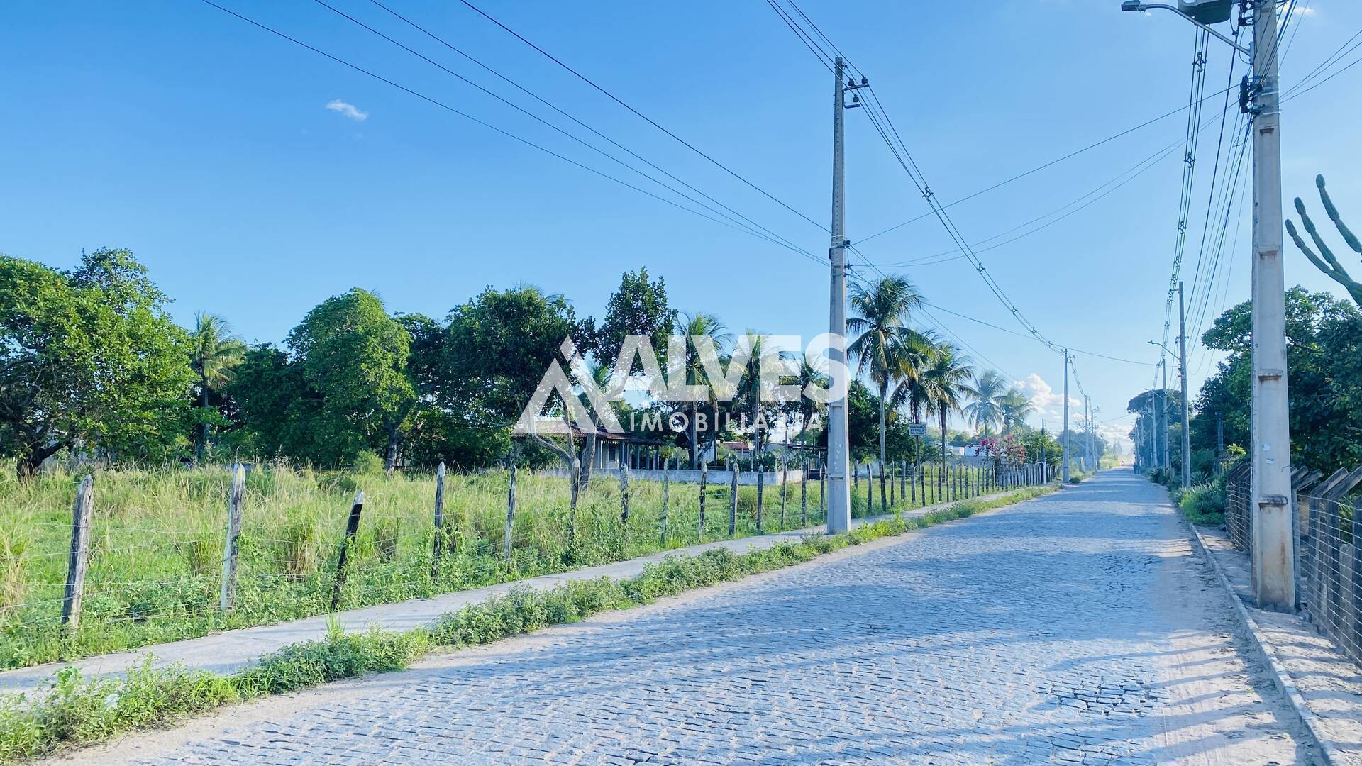 TERRENO COM 30.492 M2 NO BAIRRO ASA BRANCA