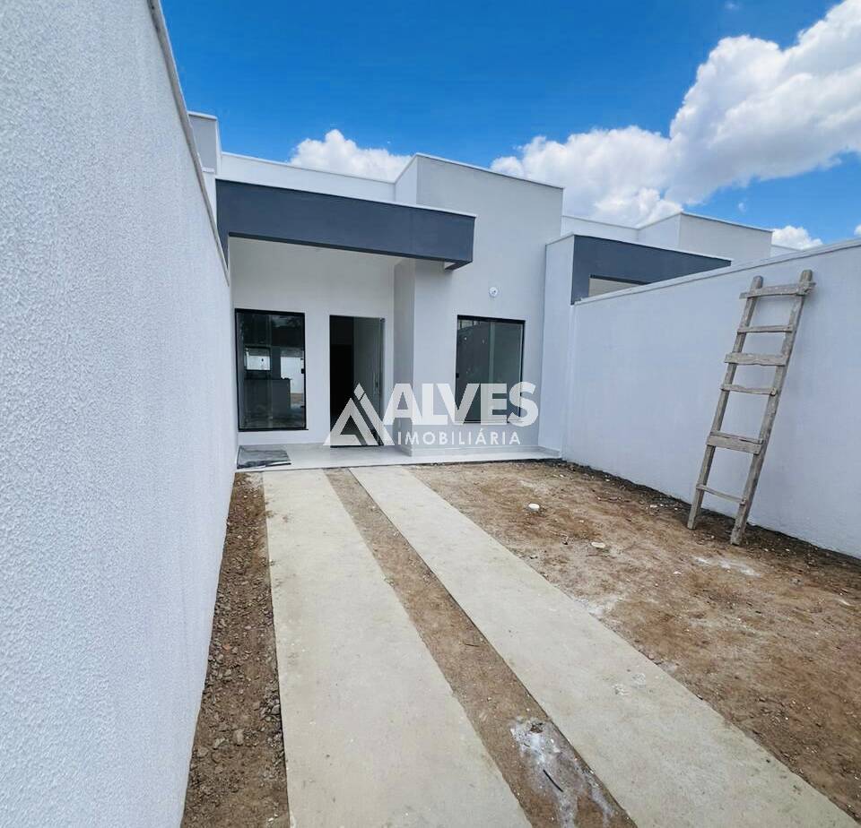 CASA COM 2 QUARTOS PRONTA PARA MORAR (ESCRITURA GRÁTIS)