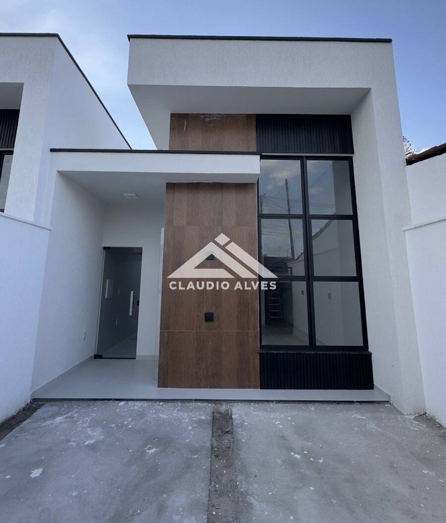 CASA COM 3 QUARTOS SENDO 1 SUÍTE –  AV. AYRTON SENNA | FEIRA DE SANTANA